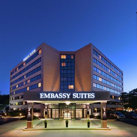 Embassy Suites Tysons Corner Eksteriør billede